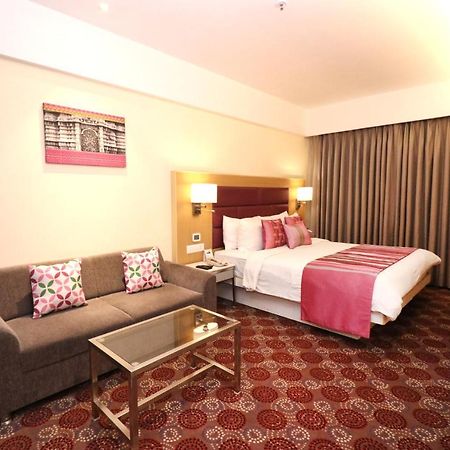 Fortune Park Galaxy, Vapi - Member Itc Hotels' Group מראה חיצוני תמונה