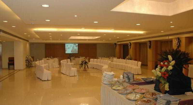 Fortune Park Galaxy, Vapi - Member Itc Hotels' Group מראה חיצוני תמונה